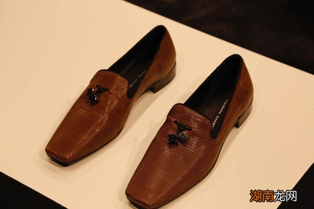 脚趾长度分为哪几种 第二个脚趾头比第一个长的寓意