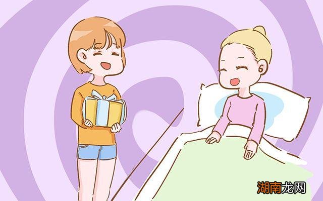 探望坐月子宝妈的礼物 送产妇什么礼物最贴心