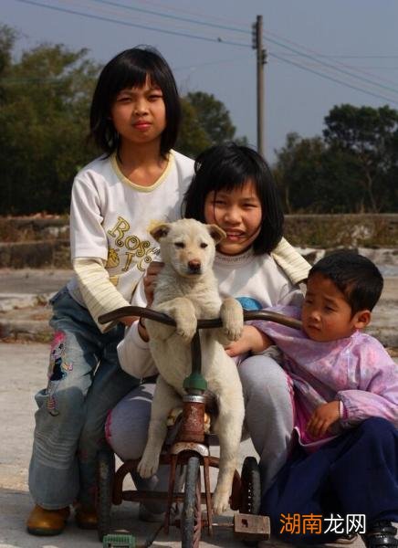 留守对孩子产生的影响可不小 留守儿童什么意思