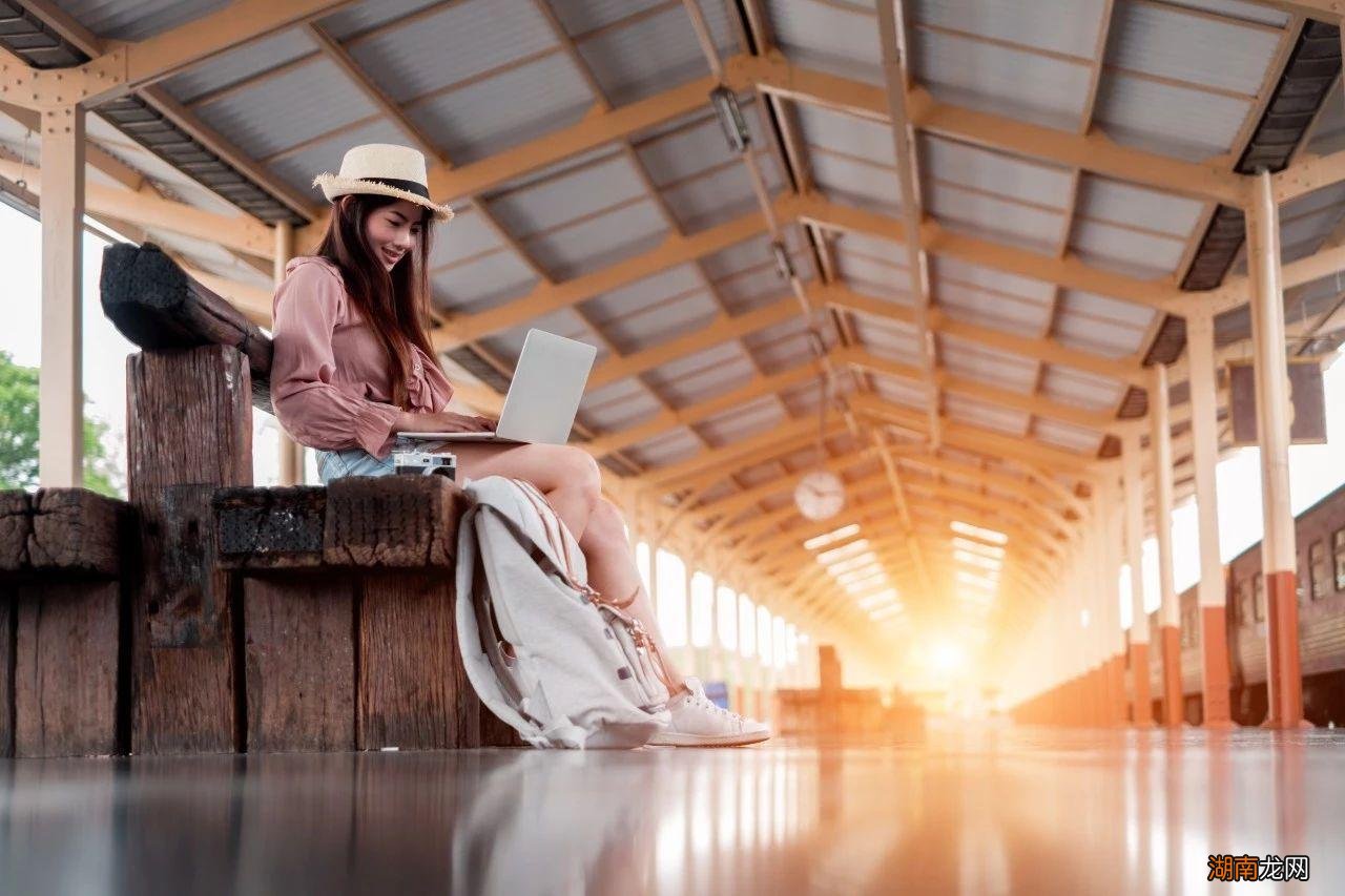 说我很忙时这样回答更合适 对方说忙怎么高情商回复