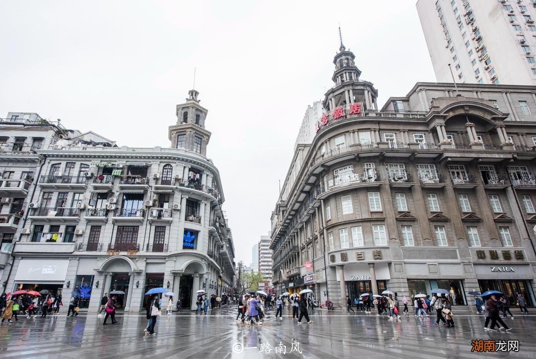 武汉比较繁华的步行街 武汉商业街哪里最好吃好玩