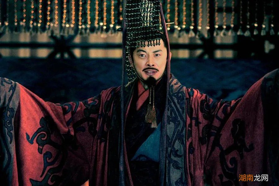 历史上黄巾起义爆发的原因和背景是什么 黄巾起义的特点