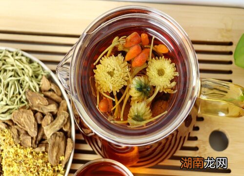 菊花泡茶放几朵为好