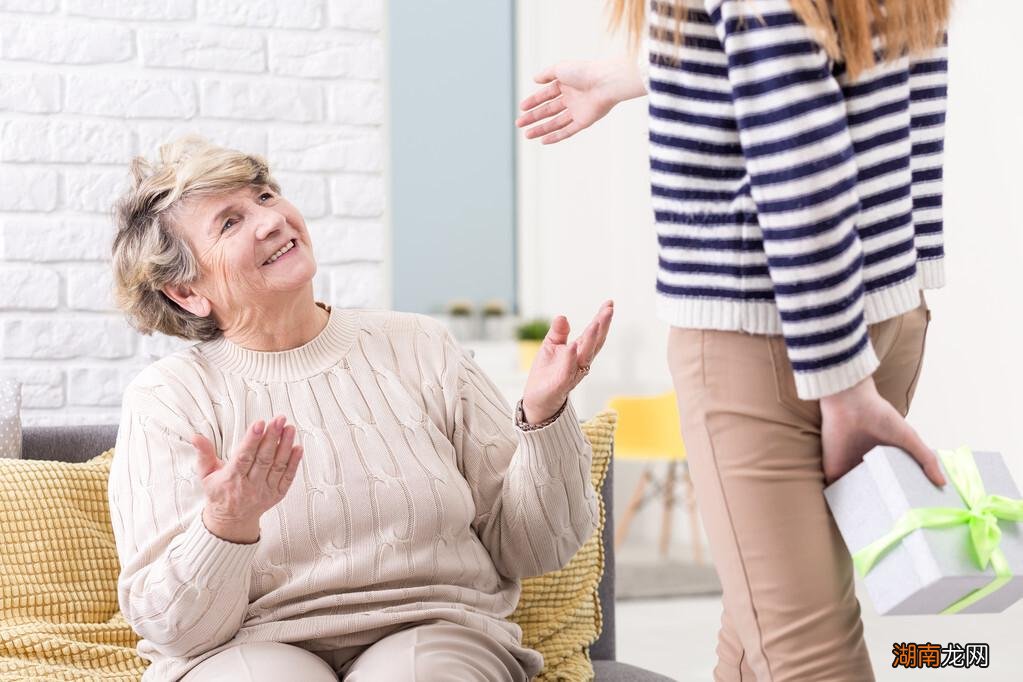 男友不说父母喜欢啥可以买这些 去男方家需要带什么礼物