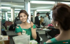 中国文艺主持人孟盛楠的主持事业 央视孟盛楠个人资料介绍