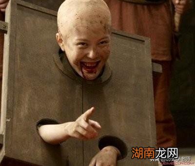 历史上吕雉残害戚夫人原因 吕雉把戚夫人做成人彘