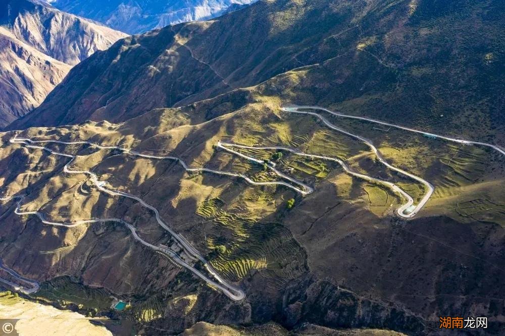 传说中的怒江72拐究竟有多险峻 怒江72拐在哪里