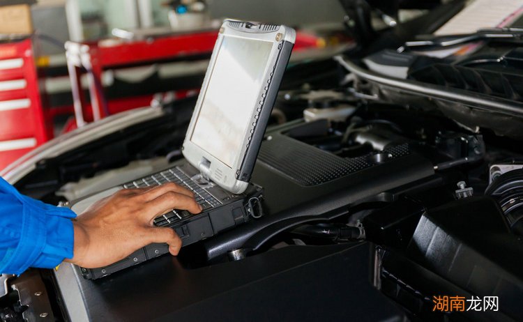 导致汽车电脑板容易坏的原因是什么