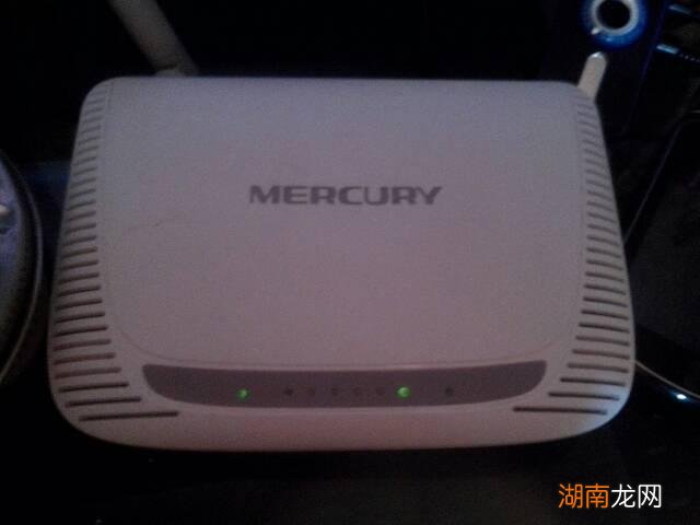 路由器注册灯亮正常吗怎么设置