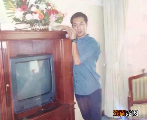 著名男演员黄觉的潇洒人生 演员黄觉个人资料简介