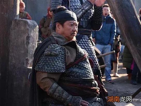 评分高的经典历史小说推荐 历史小说排行榜前十名完结篇