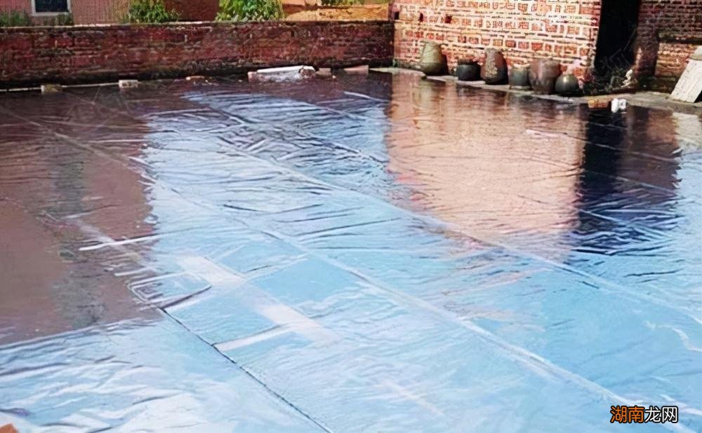 500块钱就能搞定的屋顶隔热方法 顶楼热有什么办法解决