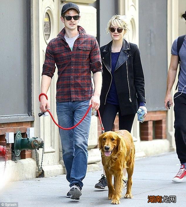 演员荷兰弟有女朋友吗 荷兰弟女友叫什么名字