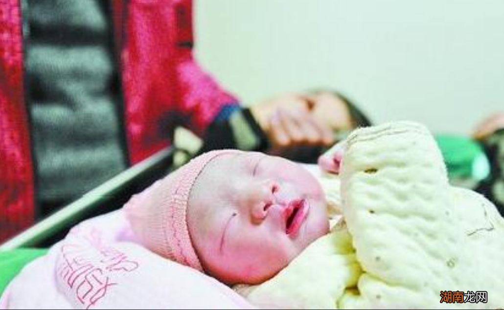 虚岁是多一岁还是少一岁 虚岁是不是比周岁大一岁