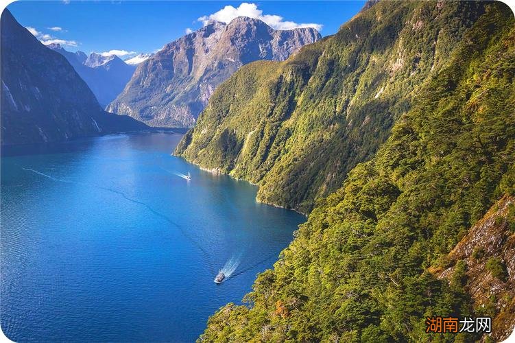 世界上十大壮观的闻名自然风景盘点 世界十大风景区介绍