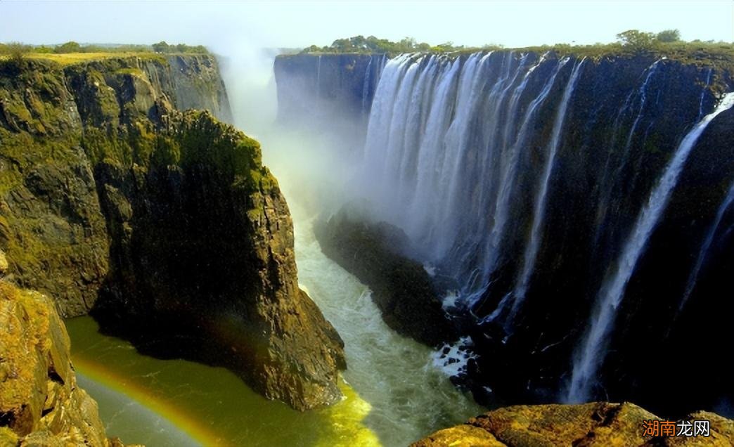 全球最大的10个壮观瀑布盘点 世界最大瀑布排名榜
