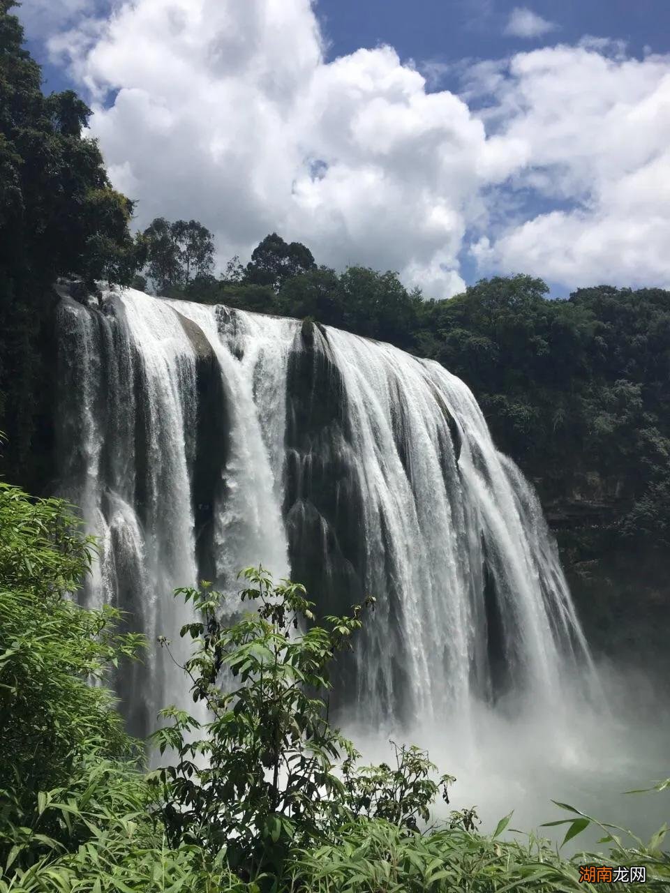 全球最大的10个壮观瀑布盘点 世界最大瀑布排名榜