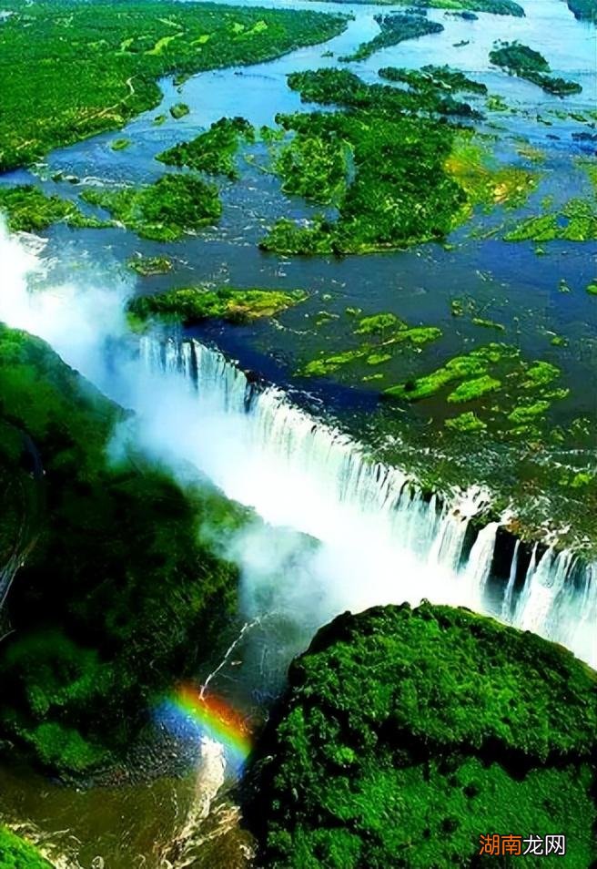全球最大的10个壮观瀑布盘点 世界最大瀑布排名榜