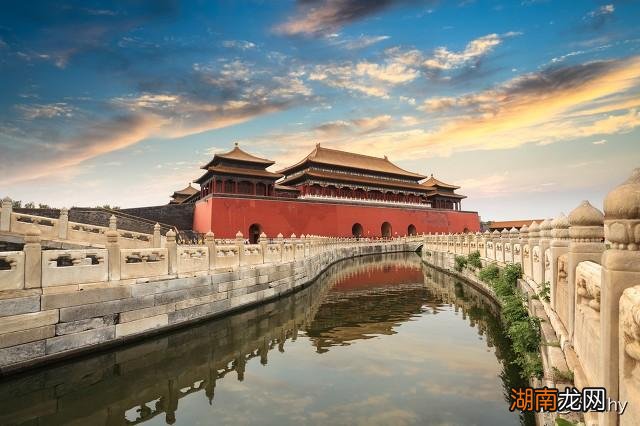 中国值得去的环境优美的旅游景点 一生必去的十大景点