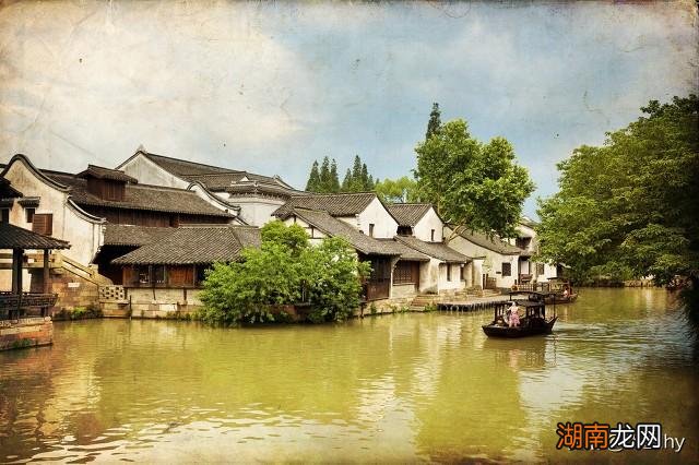 中国值得去的环境优美的旅游景点 一生必去的十大景点