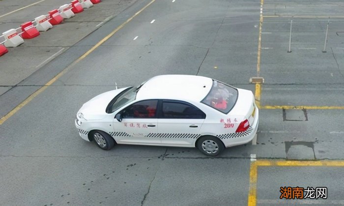 科二挂科后教练还会让练车吗