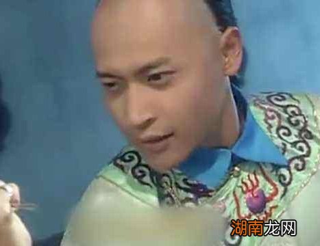 尔泰饰演者陈志朋如今现状 还珠格格中尔泰是谁扮演的