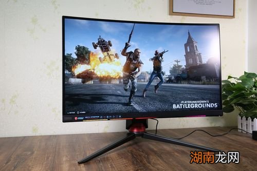 电脑90hz和60hz哪个伤眼睛