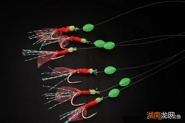 钓翘嘴用哪种鱼钩高效合适 钓翘嘴用什么鱼钩钓最好用