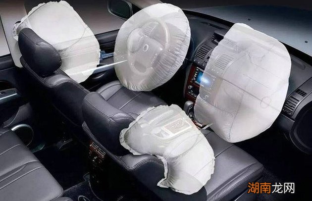 汽车安全气囊系统主要由哪些部件组成