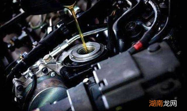 多长时间换机油保养一次