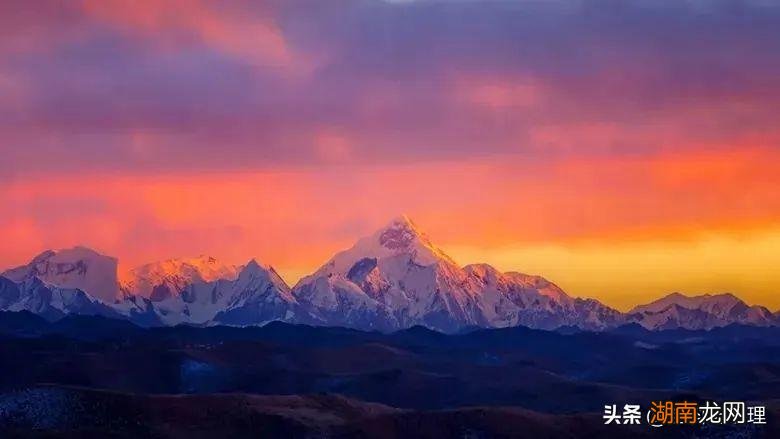 隐藏在新都桥360°雪山观景平台 新都桥最美景点在哪里
