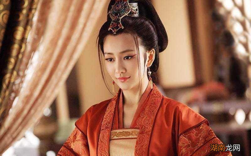 推荐5本位列排行榜的网络小说 经典网络小说排行榜