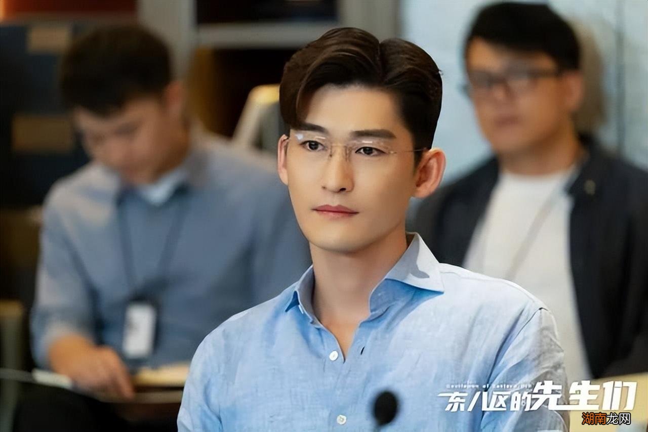 演员张翰出演的电视剧 张翰个人资料简介及家世