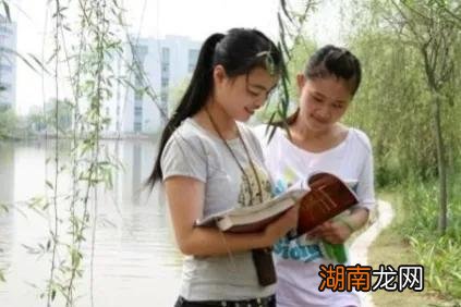 这6句话写透人生醍醐灌顶 杨绛经典语录与 人生感悟