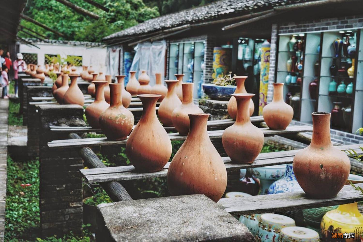 景德镇位于中国的哪个省的什么地方 景德镇在哪里