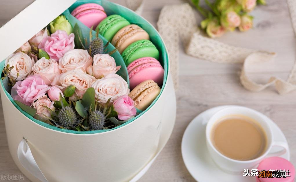 超详细分享鲜花如何保鲜更长时间 收到鲜花花束怎样养护