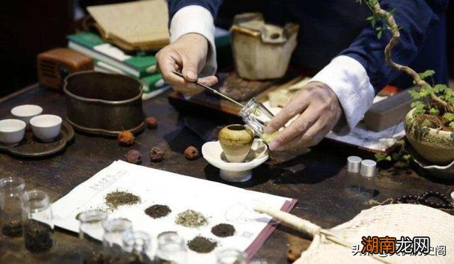 祭拜用香有什么意义 中国祭祀文化为什么要用香祭祀