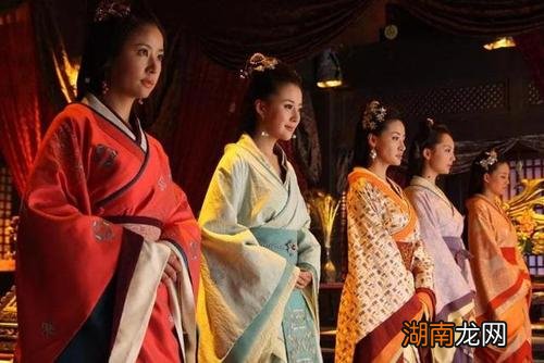 这句民间俗语出自何处 仰头老婆低头汉什么意思