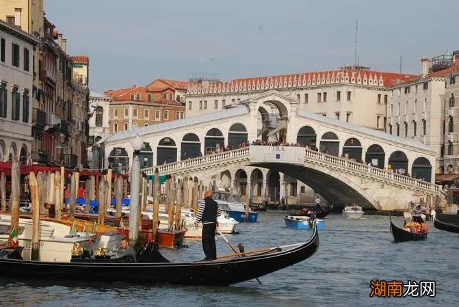 哪个城市被称为浪漫之都 世界上浪漫之都是哪个城市