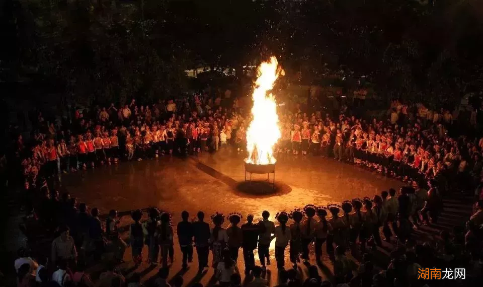 我国少数民族彝族的特色节日 彝族有什么传统节日风俗