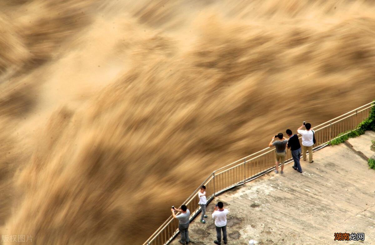 七首赞美黄河气势的经典诗句 关于黄河的古诗词
