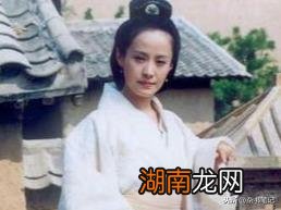 曹操和蔡文姬之间的爱慕故事 曹操和蔡文姬是什么关系