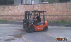 叉车证年审需要什么手续