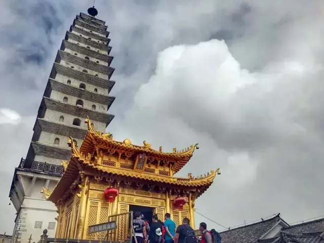 迦叶菩萨道场鸡足山佛教圣地 鸡足山是哪位菩萨的道场