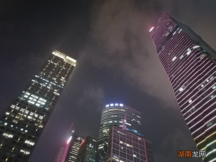 拍照像素+全面屏视野 华为畅享10参数详细配