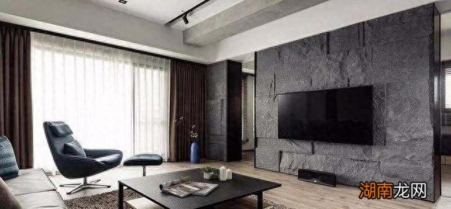 家里电视买多大才合适 电视观看距离与尺寸对照表