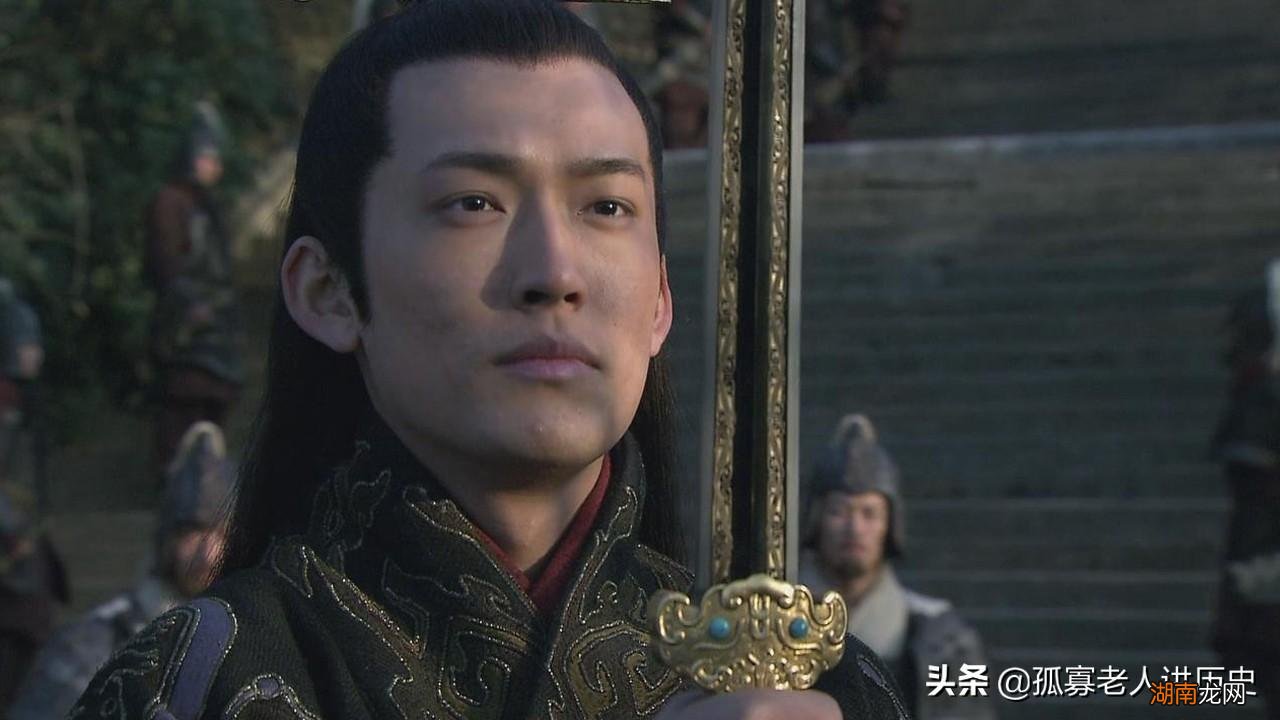 孙权最后采纳鲁肃建议 孙权哪位谋士建议将荆州借给刘备