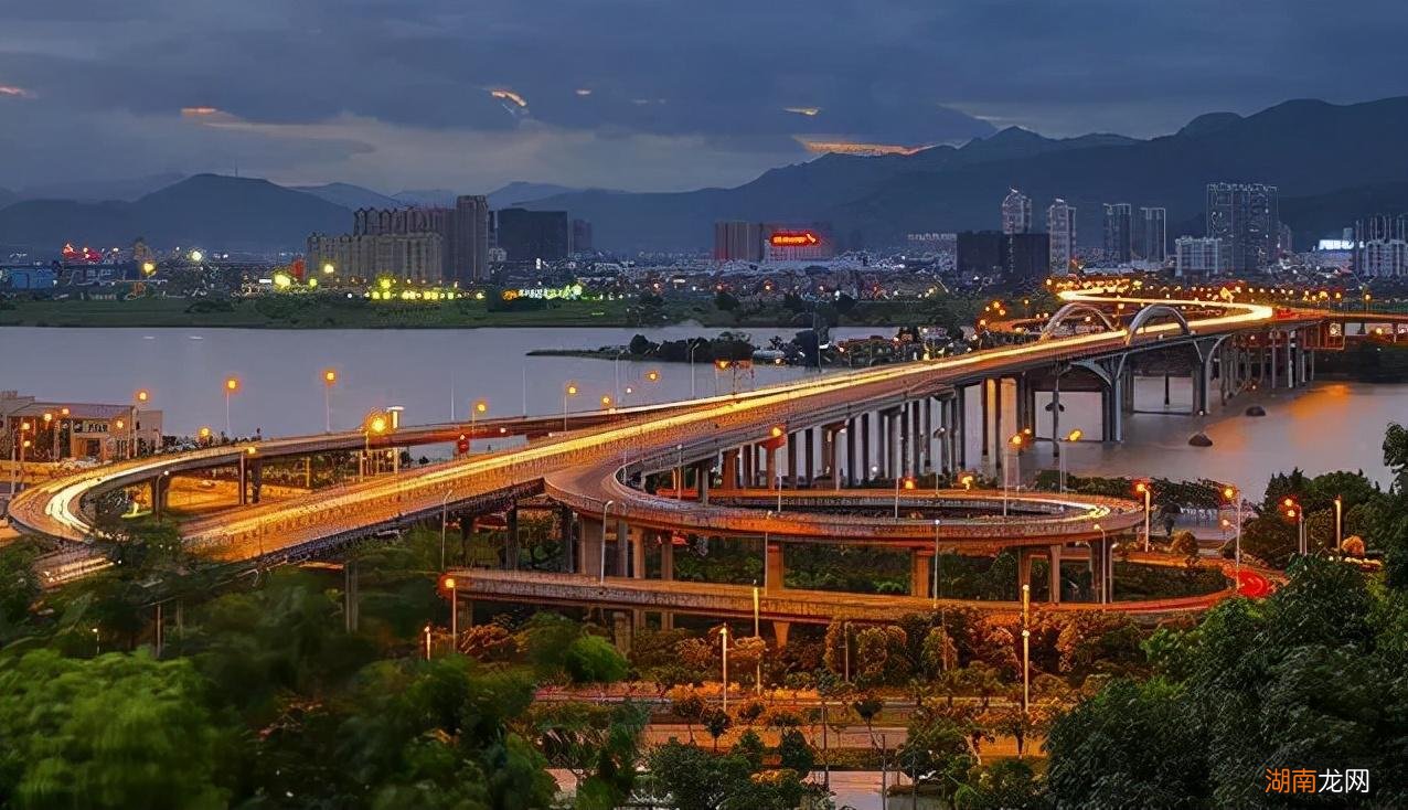 浙江温州经济发达程度 温州属于华东还是华南地区