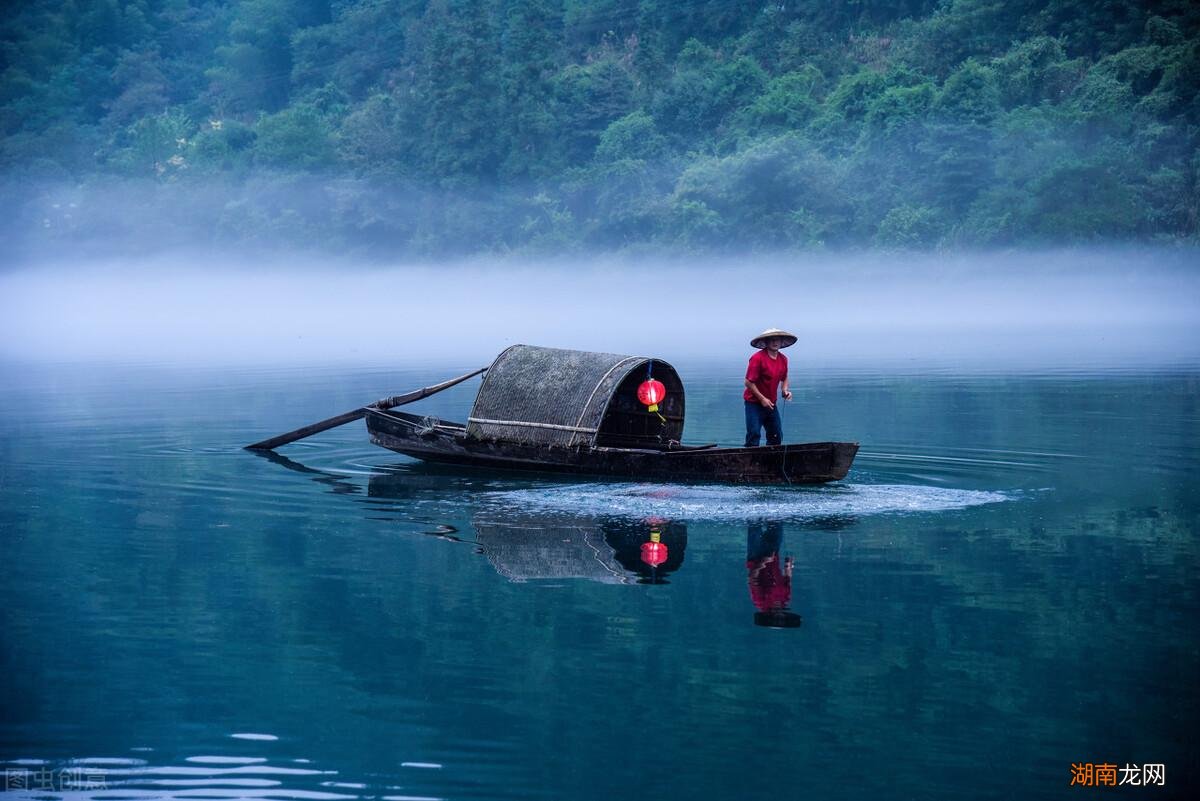 边城讲述的故事梗概 边城悲剧的原因分析和现实意义