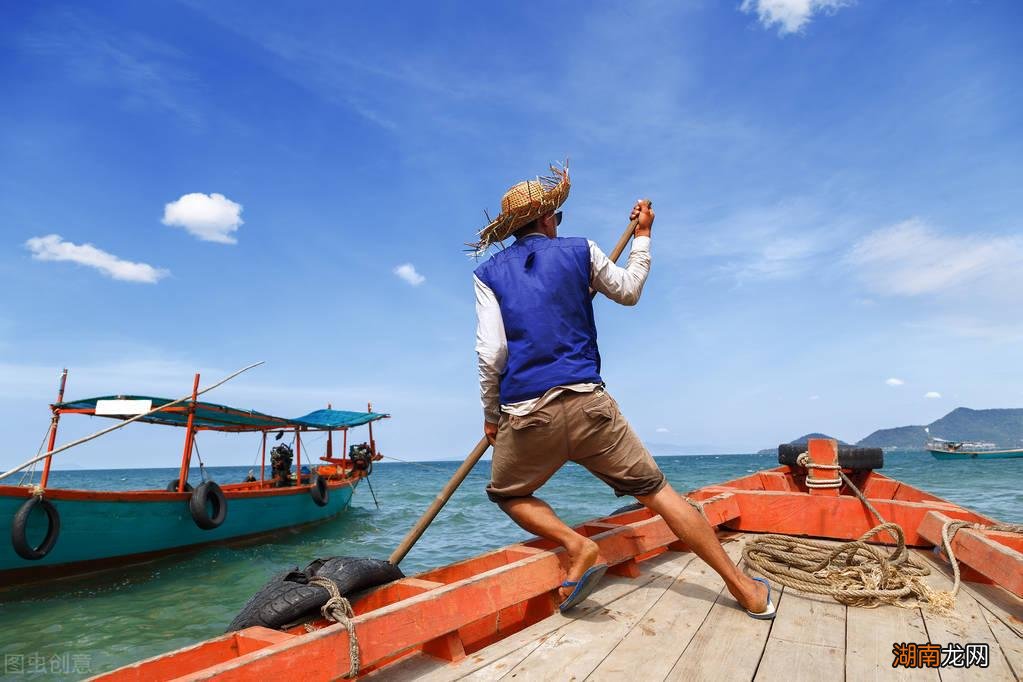 边城讲述的故事梗概 边城悲剧的原因分析和现实意义
